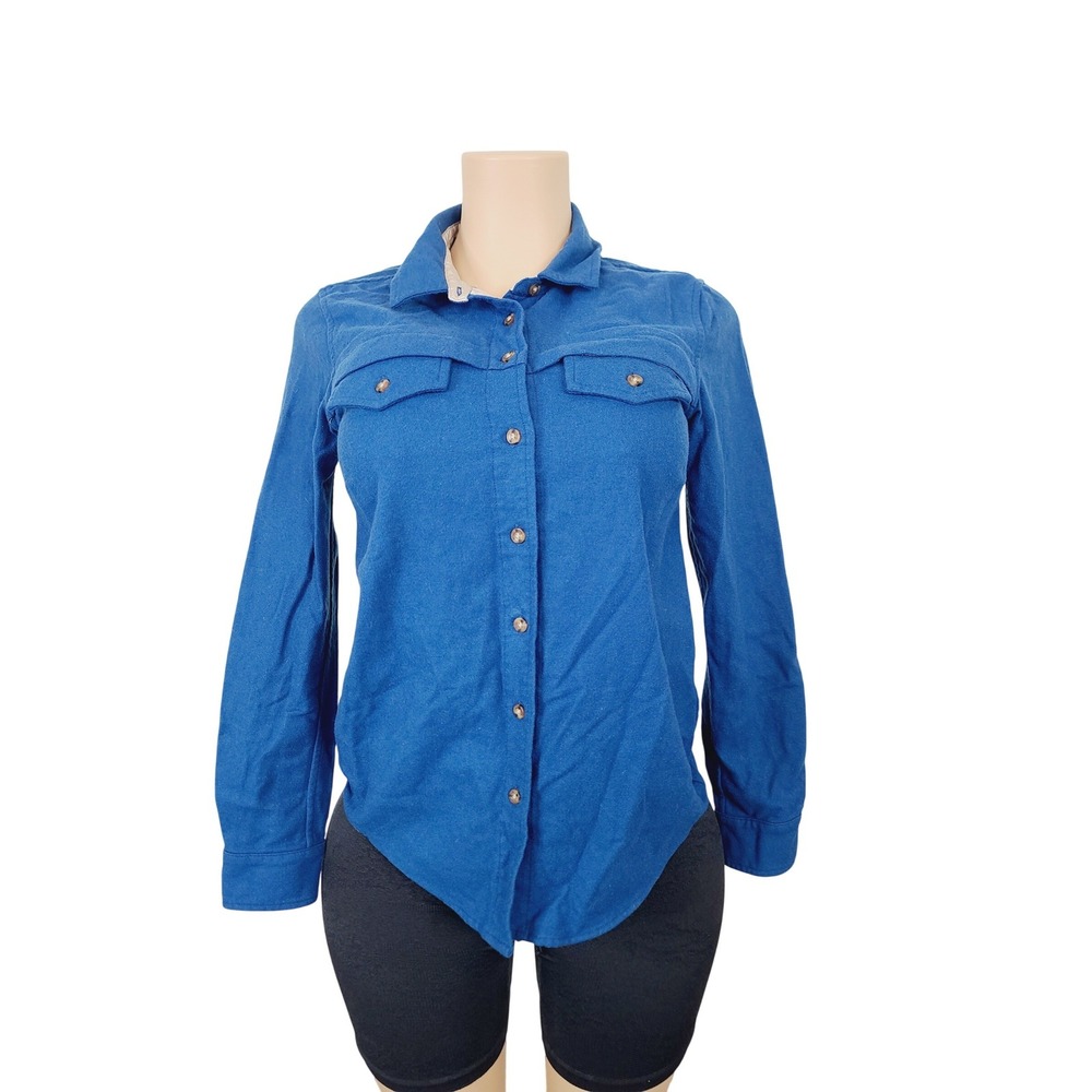 Pendleton Long Sleeve Button-Down Shirt Women's, Size M Vintage‎ Blue Color.